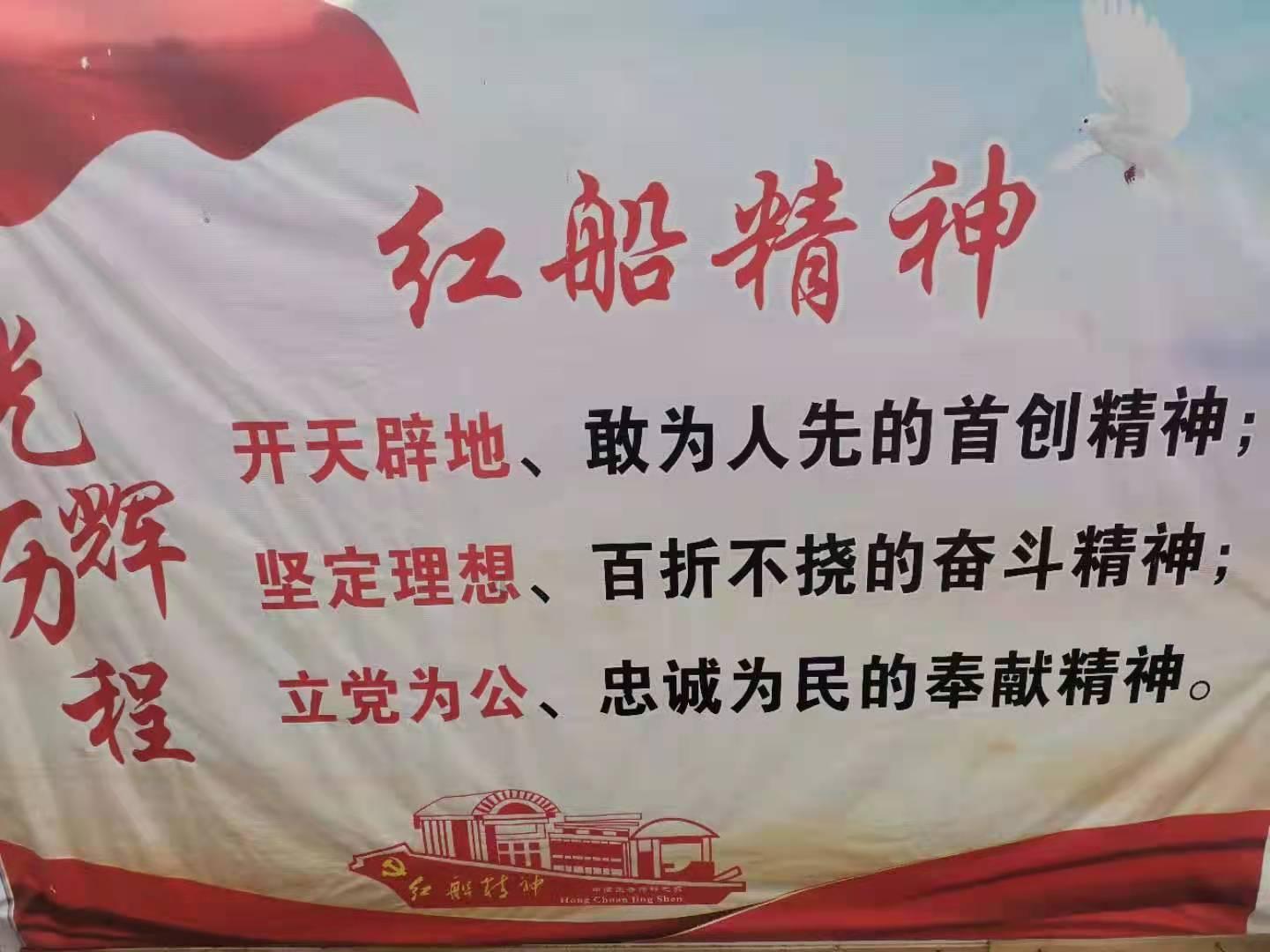 国内有哪些城市风景美消费低的城市适合旅游？